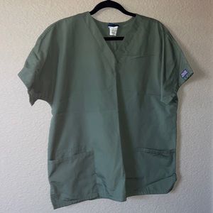 Cherokee scrub top